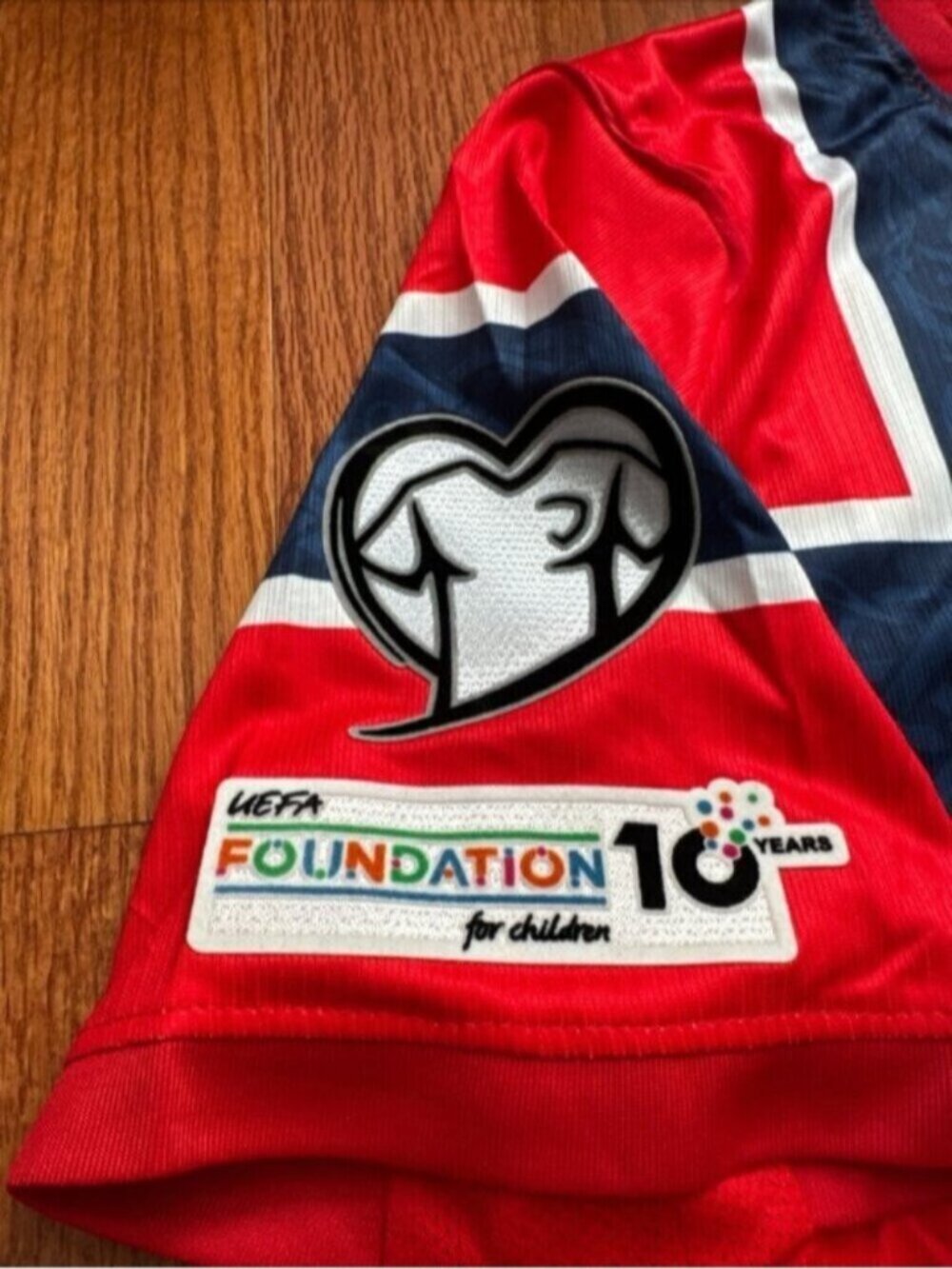 Norway Home Soccer Jersey Haaland #9 World Cup 2026 - Picture 4 of 15